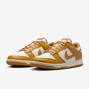 Nike Low Dunk Mustard sneakers sz 8